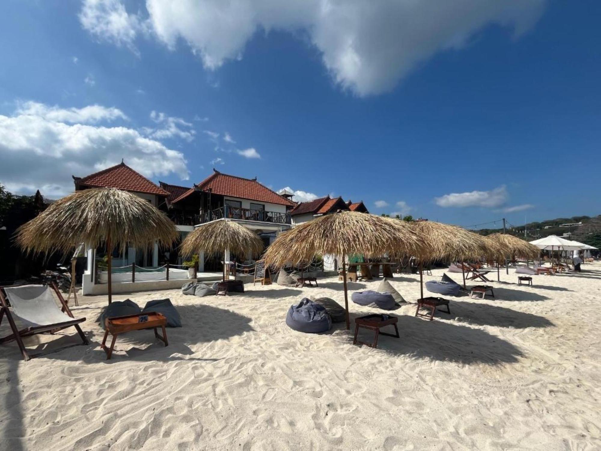 The Beach Huts Lembongan Exteriör bild